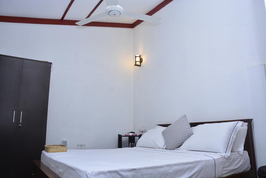 Livinginn Polonnaruwa Dış mekan fotoğraf